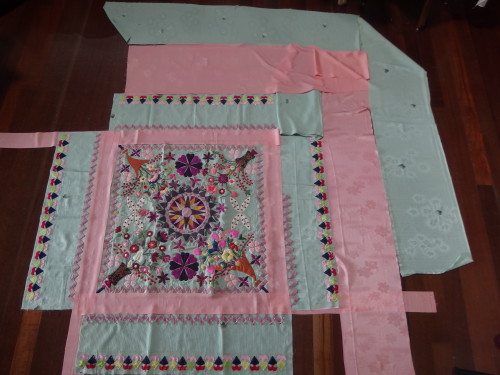 now what if????????  I use this pink also in a border may be I will have enough fabric to complete the quilt!!!!!