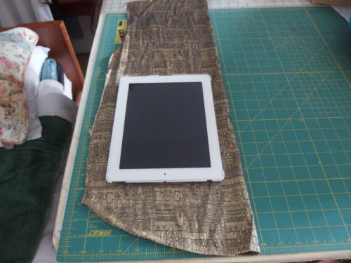 For inside the bag. Now to cut out a iPad pocket for the other side of the bag using the back of the Thai silk jacket. 