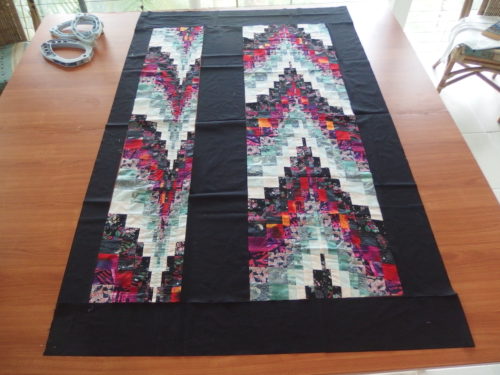 After cutting and slashing those two pieces of Bargello today I have something that might make a single bed quilt, thinking of sashiko quilting the black in off white thread for a strong contrast. I can not wait to try the sashiko quilting on that black space now. 