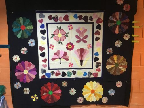 More Dresden plates and started to applique them on to strips of Beautiful kimono fabric 